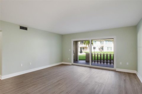 Copropriété à vendre à Bradenton Beach, Floride: 1 chambre, 74.69 m2 № 2199073 - photo 12