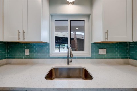 Copropriété à vendre à Bradenton Beach, Floride: 1 chambre, 74.69 m2 № 2199073 - photo 8