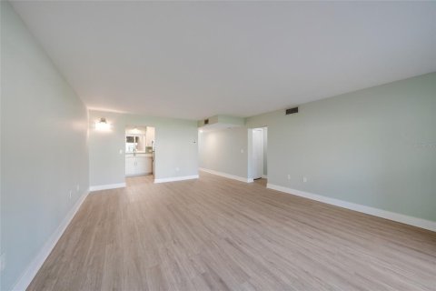 Copropriété à vendre à Bradenton Beach, Floride: 1 chambre, 74.69 m2 № 2199073 - photo 13