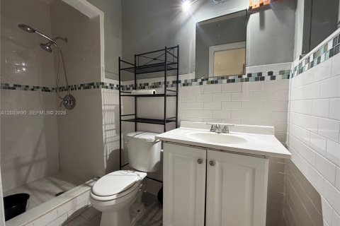 House in Dania Beach, Florida № 2069363 - photo 5