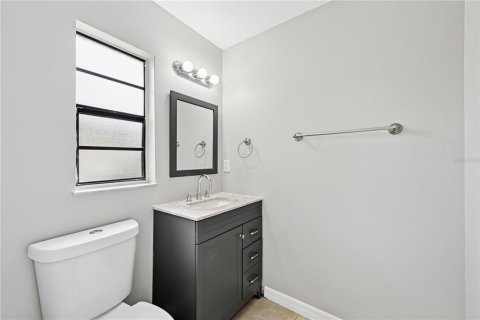 Casa en venta en Kissimmee, Florida, 4 dormitorios, 153.38 m2 № 1832879 - foto 9
