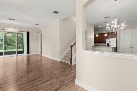 Townhouse in Kissimmee, Florida 3 bedrooms, 164.99 sq.m. № 2384313 - photo 3