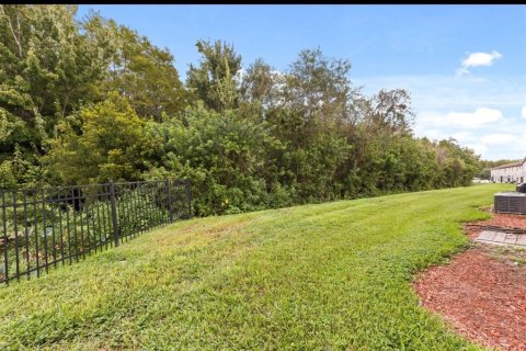 Townhouse in Kissimmee, Florida 3 bedrooms, 164.99 sq.m. № 2384313 - photo 20
