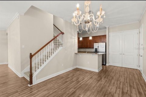 Townhouse in Kissimmee, Florida 3 bedrooms, 164.99 sq.m. № 2384313 - photo 2