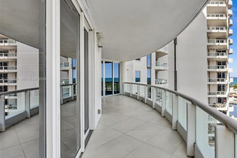 Купить кондоминиум в Авентура, Флорида 3 спальни, 294.78м2, № 2011119 - фото 23