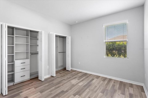 Casa en venta en Apopka, Florida, 4 dormitorios, 235.79 m2 № 1803930 - foto 23