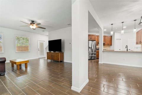 Casa en venta en Longwood, Florida, 4 dormitorios, 117.24 m2 № 1904718 - foto 6