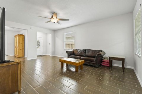 Casa en venta en Longwood, Florida, 4 dormitorios, 117.24 m2 № 1904718 - foto 10