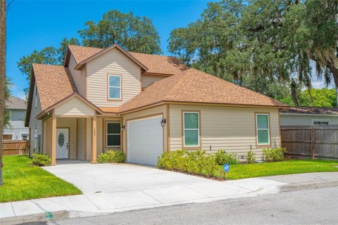 Casa en venta en Longwood, Florida, 4 dormitorios, 117.24 m2 № 1904718 - foto 1