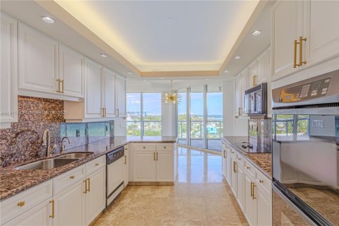 Condominio en venta en Hollywood, Florida, 3 dormitorios, 207.45 m2 № 1971754 - foto 8