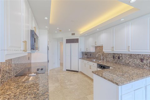 Condominio en venta en Hollywood, Florida, 3 dormitorios, 207.45 m2 № 1971754 - foto 9