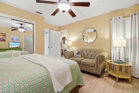 Villa ou maison à louer à Tarpon Springs, Floride: 2 chambres, 122.63 m2 № 2345324 - photo 13