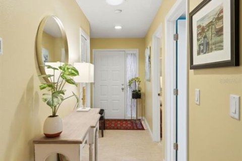 Villa ou maison à louer à Tarpon Springs, Floride: 2 chambres, 122.63 m2 № 2345324 - photo 4