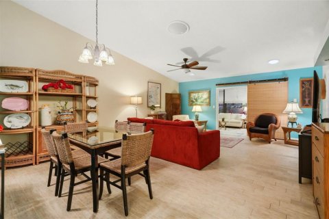 Villa ou maison à louer à Tarpon Springs, Floride: 2 chambres, 122.63 m2 № 2345324 - photo 24