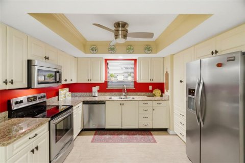 Villa ou maison à louer à Tarpon Springs, Floride: 2 chambres, 122.63 m2 № 2345324 - photo 19