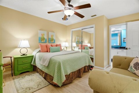 Villa ou maison à louer à Tarpon Springs, Floride: 2 chambres, 122.63 m2 № 2345324 - photo 9