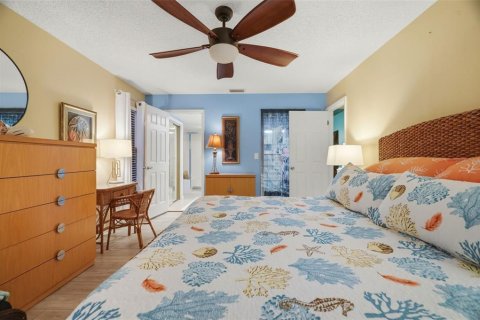 Villa ou maison à louer à Tarpon Springs, Floride: 2 chambres, 122.63 m2 № 2345324 - photo 11