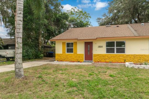 Duplex in Winter Park, Florida 2 bedrooms, 96.25 sq.m. № 2227837