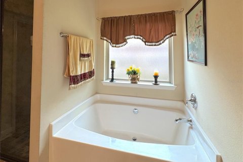 Купить виллу или дом в Крествью, Флорида 3 комнаты, 311.78м2, № 1840299 - фото 20