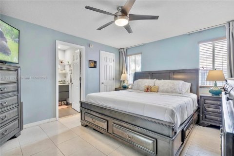 Купить виллу или дом в Майами, Флорида 4 спальни, 153.2м2, № 1968202 - фото 5