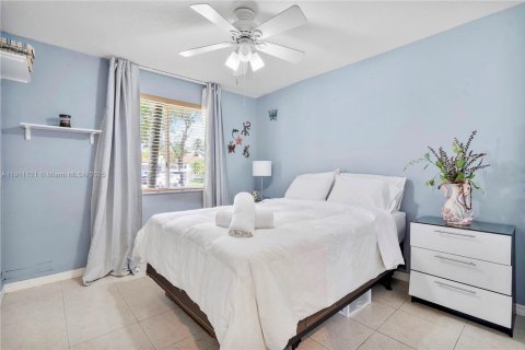 Купить виллу или дом в Майами, Флорида 4 спальни, 153.2м2, № 1968202 - фото 9