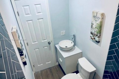 Купить виллу или дом в Майами, Флорида 4 спальни, 153.2м2, № 1968202 - фото 16