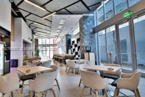 Condominio en venta en Miami, Florida, 1 dormitorio, 51 m2 № 1863324 - foto 20
