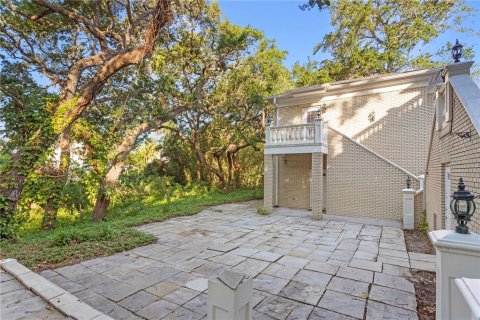 House in Belleair, Florida 6 bedrooms, 565.4 sq.m. № 1654602 - photo 9