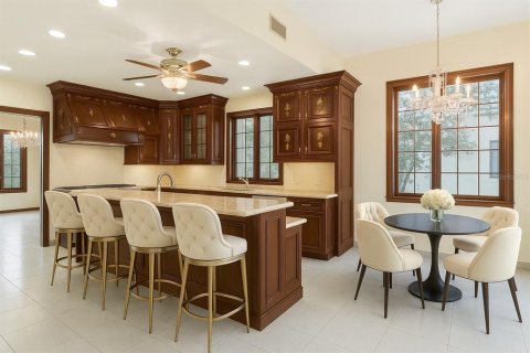 House in Belleair, Florida 6 bedrooms, 565.4 sq.m. № 1654602 - photo 22