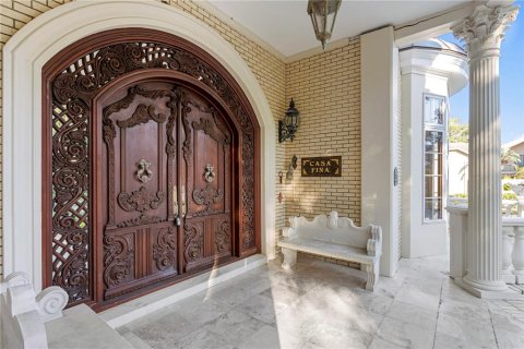 House in Belleair, Florida 6 bedrooms, 565.4 sq.m. № 1654602 - photo 5
