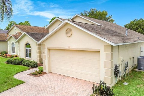Villa ou maison à vendre à Davenport, Floride: 3 chambres, 158.68 m2 № 2312366 - photo 3