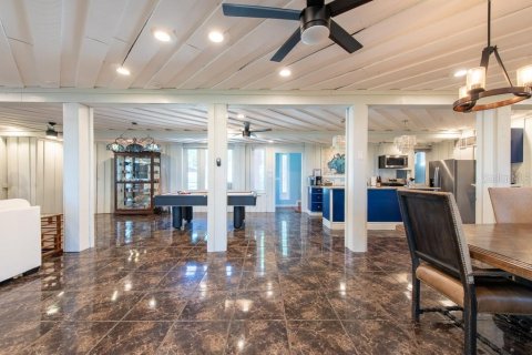 Casa en venta en Riverview, Florida, 9 dormitorios, 502.6 m2 № 1601897 - foto 9