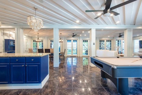 Casa en venta en Riverview, Florida, 9 dormitorios, 502.6 m2 № 1601897 - foto 8