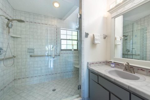 Casa en venta en Riverview, Florida, 9 dormitorios, 502.6 m2 № 1601897 - foto 22