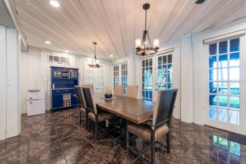 Casa en venta en Riverview, Florida, 9 dormitorios, 502.6 m2 № 1601897 - foto 15