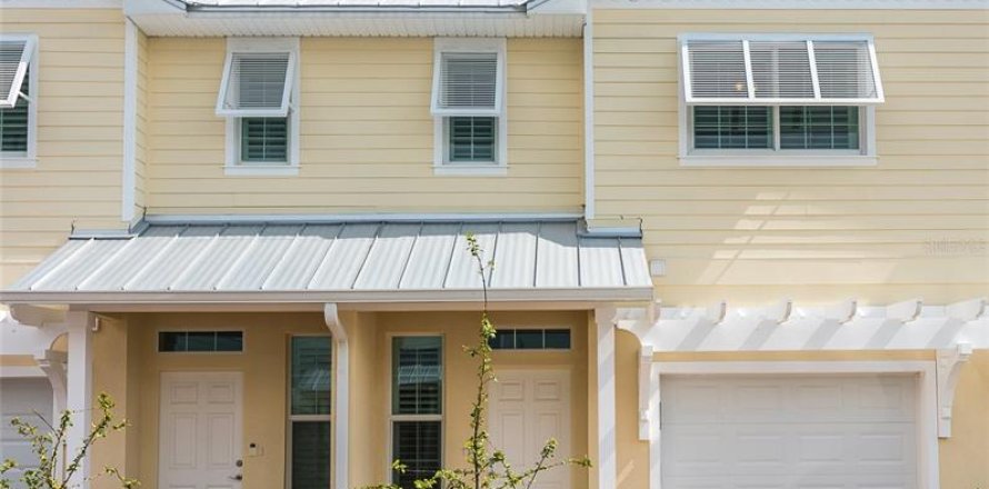 Townhouse in Merrit Island, Florida 3 bedrooms, 137.77 sq.m. № 1355961