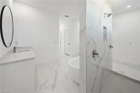 Casa en venta en Cape Coral, Florida, 3 dormitorios, 175.31 m2 № 2176217 - foto 17