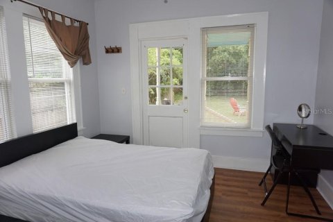 Снять в аренду виллу или дом в Сарасота, Флорида 4 комнаты, 103.96м2, № 1831492 - фото 13