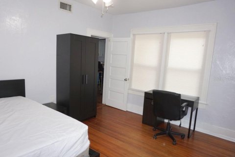 Снять в аренду виллу или дом в Сарасота, Флорида 4 комнаты, 103.96м2, № 1831492 - фото 20