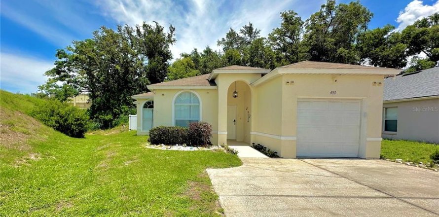 House in Orlando, Florida 3 bedrooms, 124.02 sq.m. № 1795772