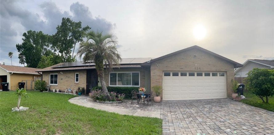 Casa en Orlando, Florida 3 dormitorios, 120.96 m2 № 1767256