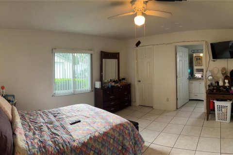 Casa en venta en Orlando, Florida, 3 dormitorios, 120.96 m2 № 1767256 - foto 7