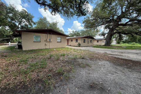 Immobilier commercial à vendre à Sarasota, Floride: 891.86 m2 № 2424058 - photo 10