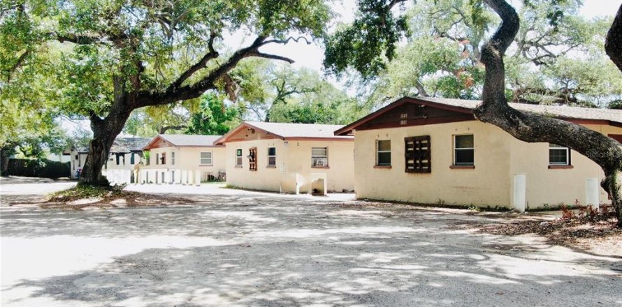 Immobilier commercial à Sarasota, Floride 891.86 m2 № 2424058