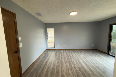 House in Ocala, Florida 2 bedrooms, 104.61 sq.m. № 2207460 - photo 20
