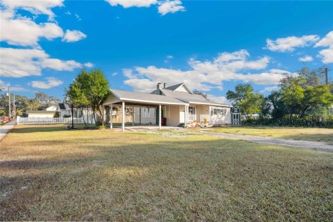 House in Plant City, Florida 3 bedrooms, 123.56 sq.m. № 2096730