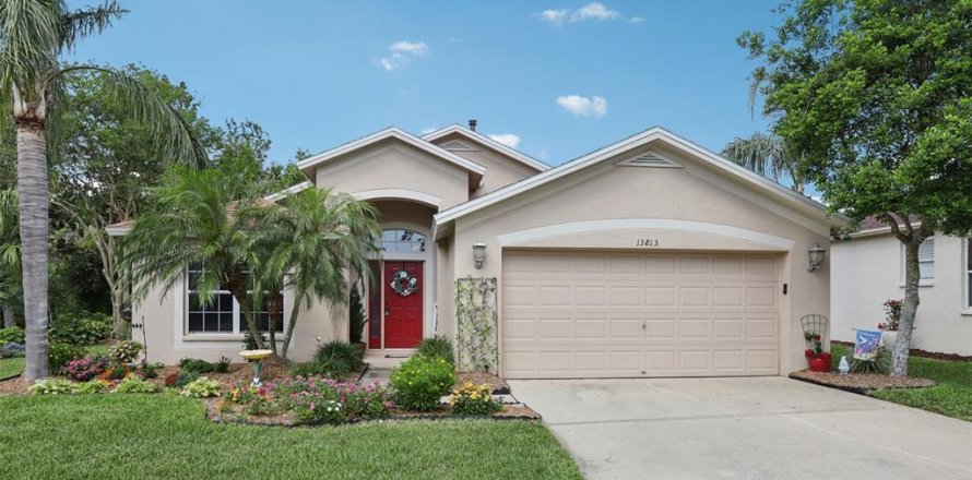 House in Riverview, Florida 3 bedrooms, 162.11 sq.m. № 1676022