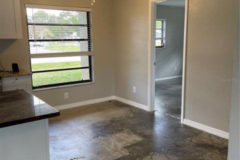 House in Venice, Florida 2 bedrooms, 125.98 sq.m. № 2395866 - photo 7