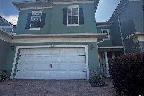 Adosado en Orlando, Florida 3 dormitorios, 166.76 m2 № 2094381
