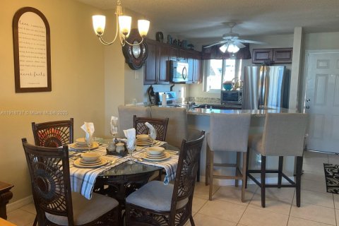 Condo in Miramar, Florida, 2 bedrooms  № 2082535 - photo 6
